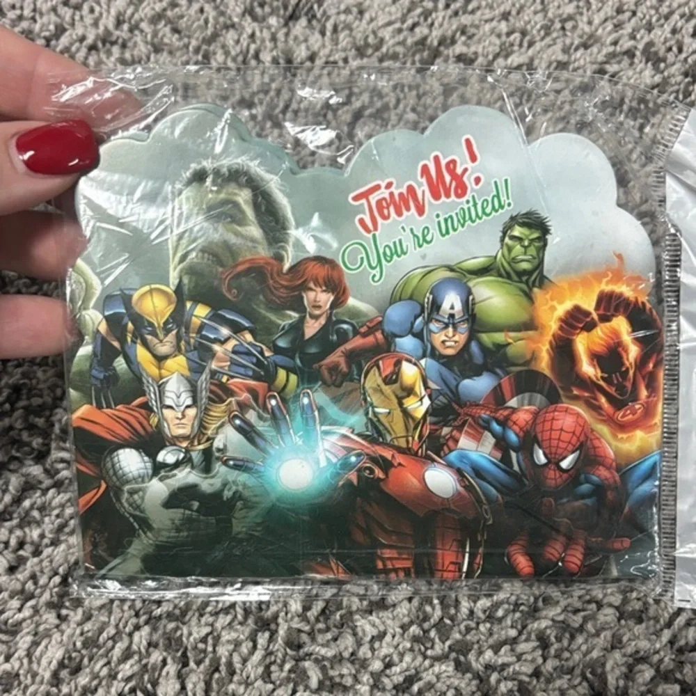 Superhero Party Invitations (20)